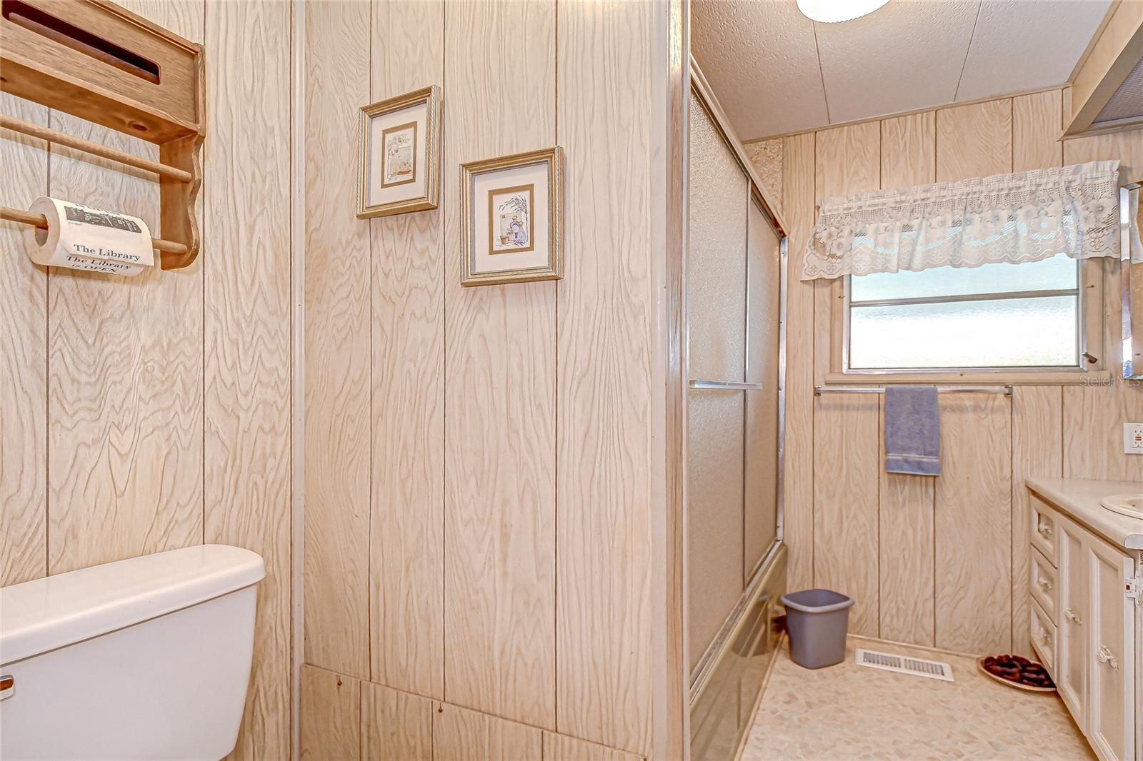 Image 43 of 49 For 37930 Date Palm Drive