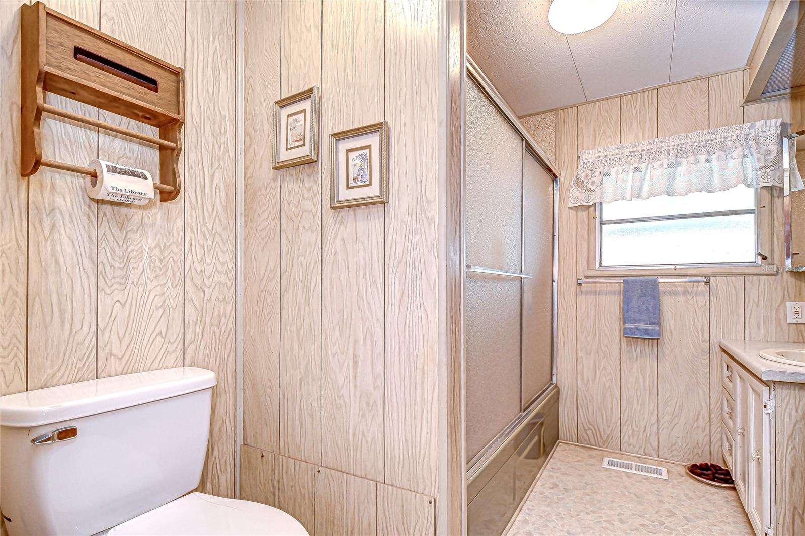 Image 45 of 49 For 37930 Date Palm Drive