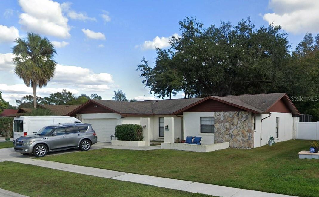 Listing Details for 4208 Summerdale Drive, TAMPA, FL 33624