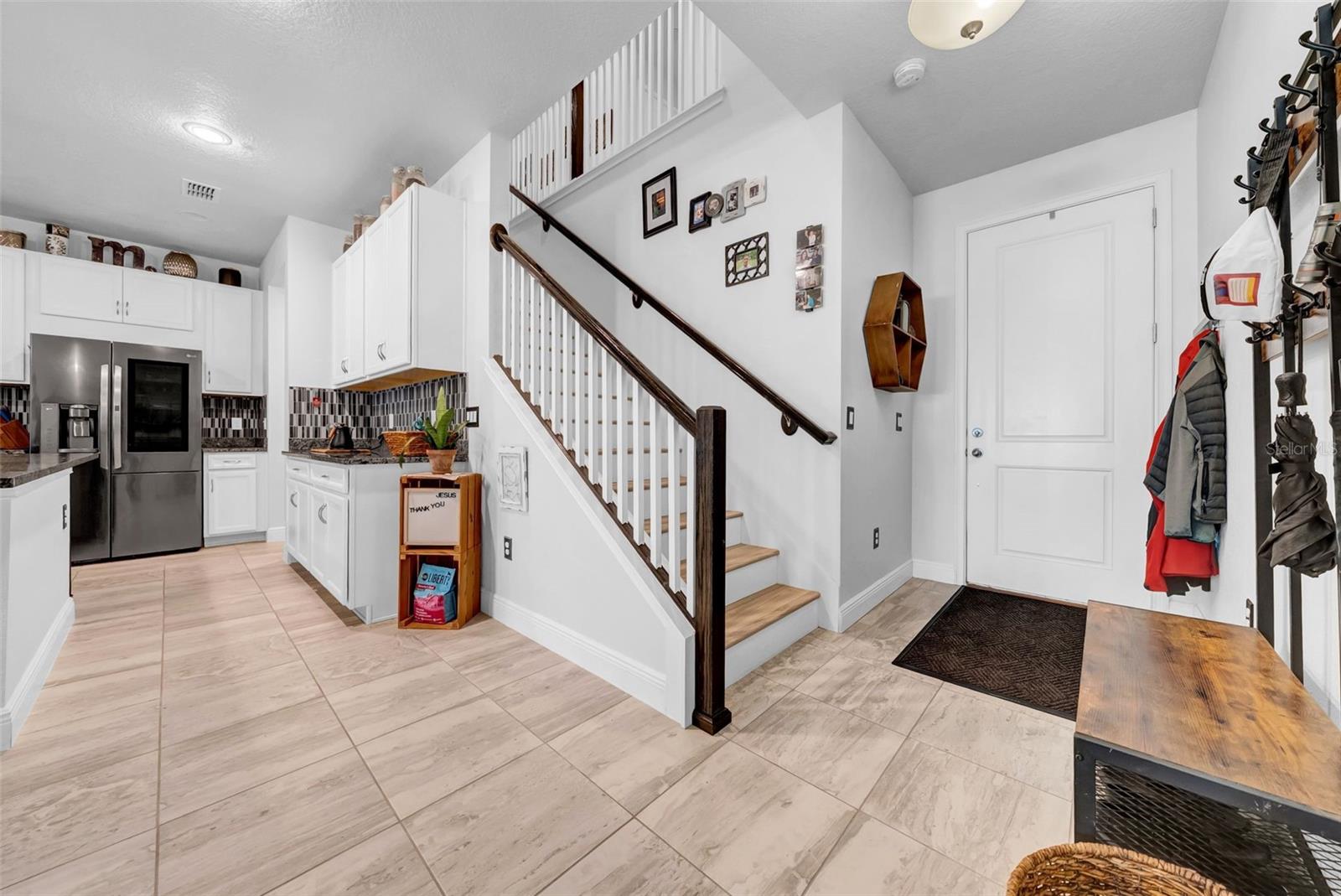 Image 10 of 30 For 4007 Palm Key Avenue