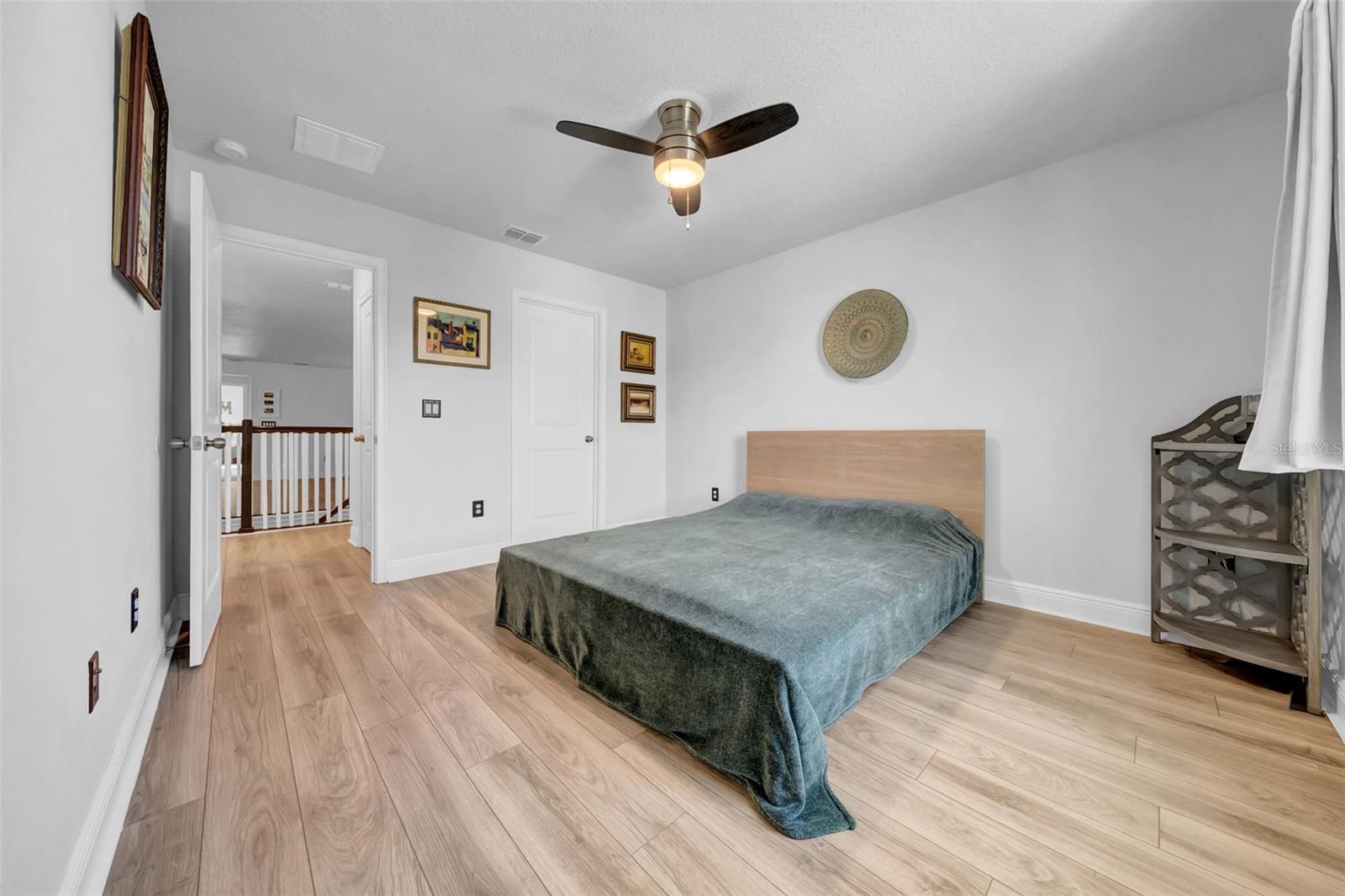 Image 15 of 30 For 4007 Palm Key Avenue