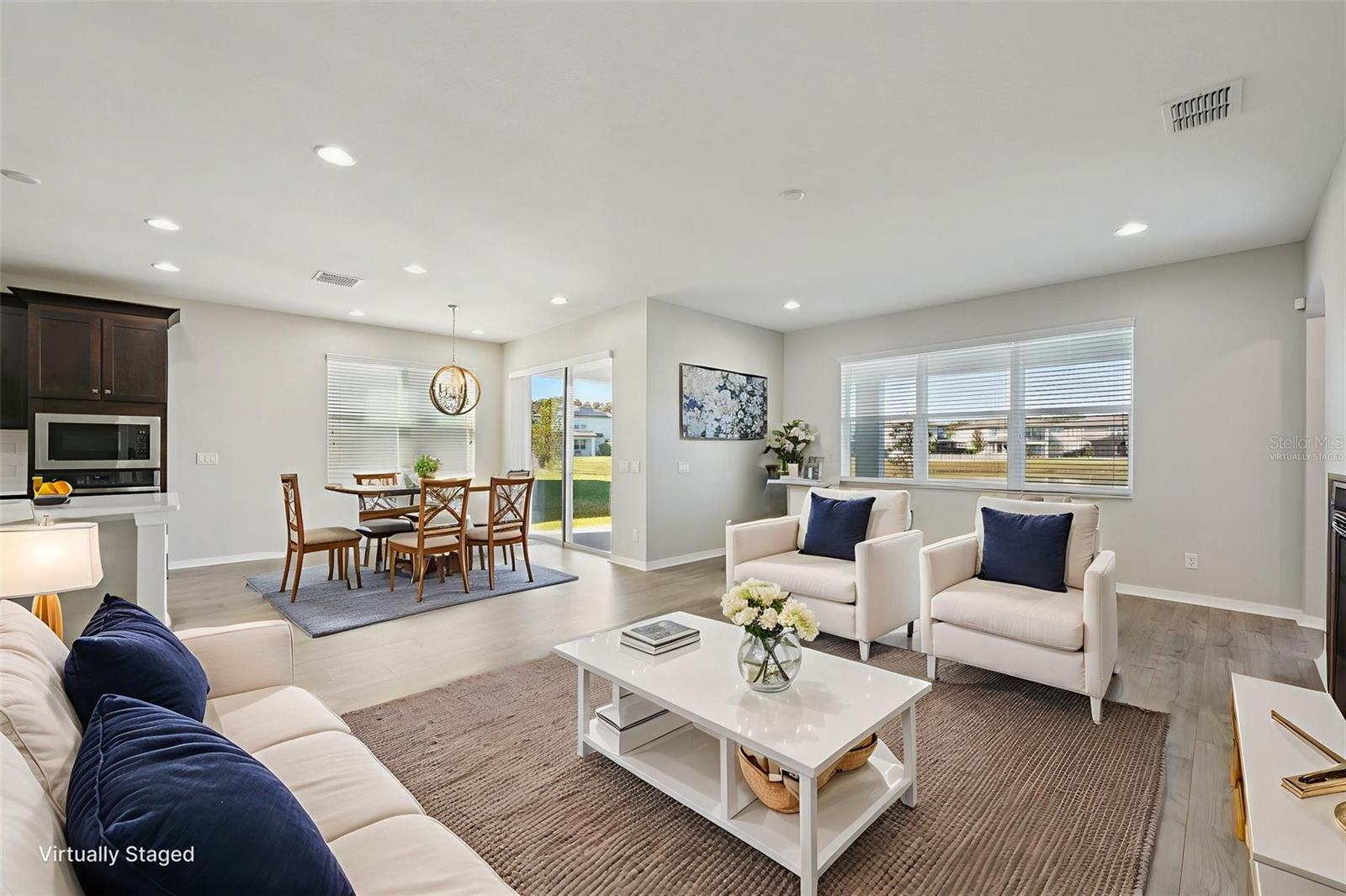 Listing photo id 10 for 11110 Sundrift Drive