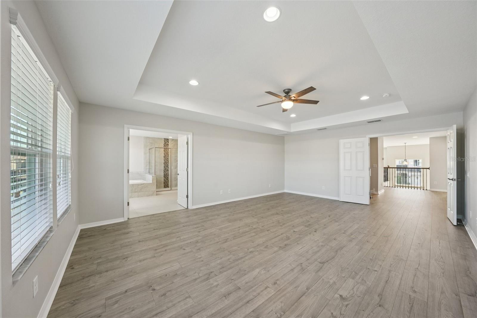 Listing photo id 33 for 11110 Sundrift Drive