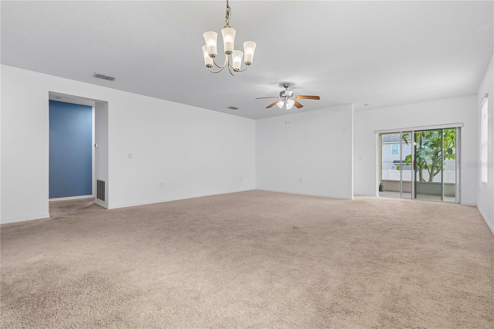 Image 13 of 53 For 6126 Forest Ridge Way