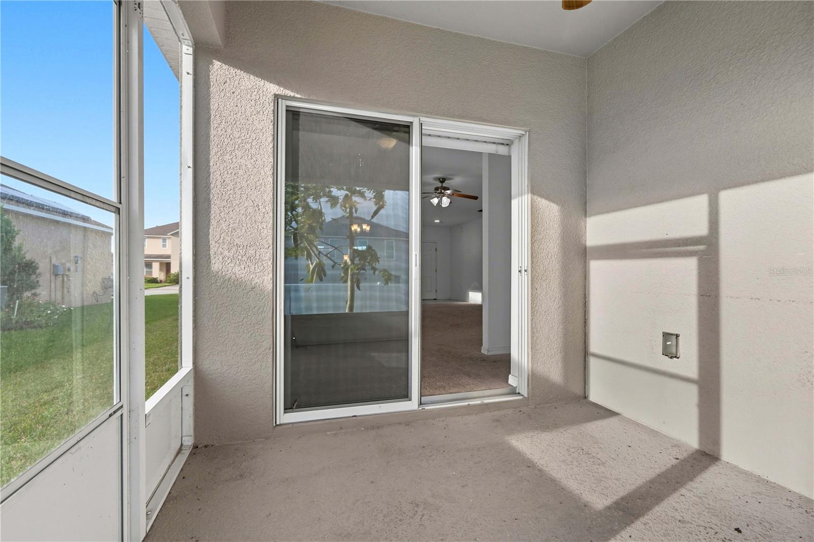 Image 43 of 53 For 6126 Forest Ridge Way