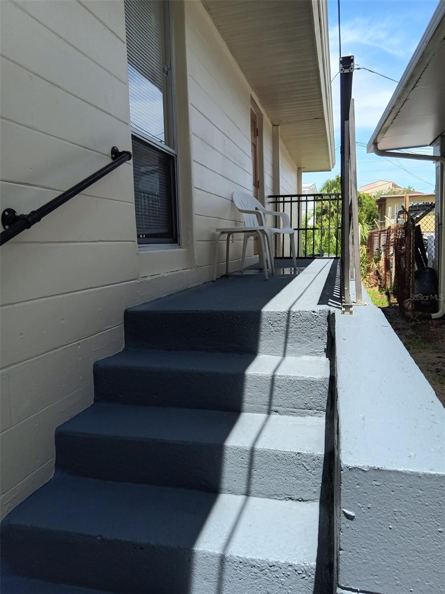 Image 12 of 12 For 6967 Sunset Drive S