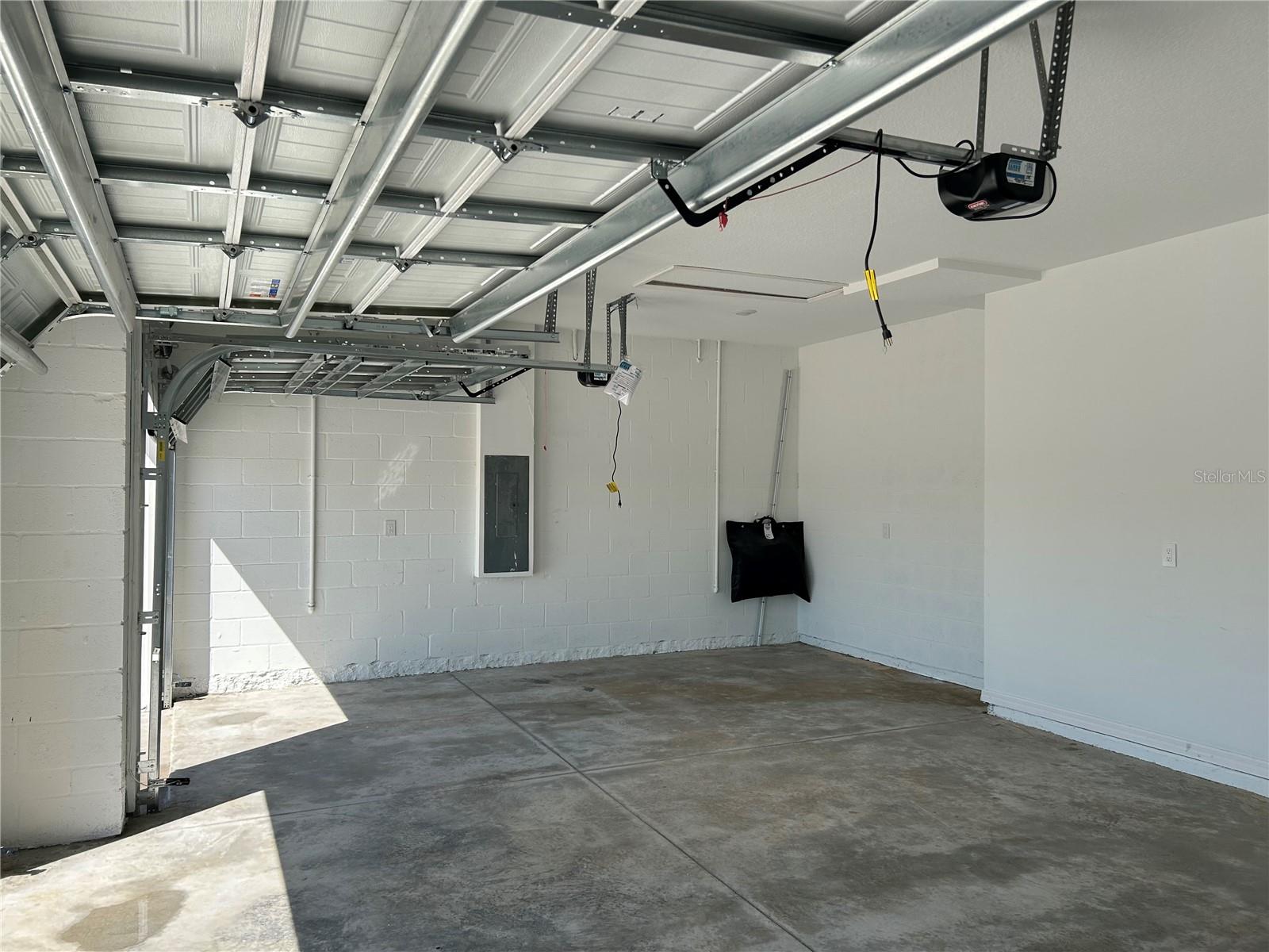 Image 38 of 43 For 10054 Hidden Hammock Loop