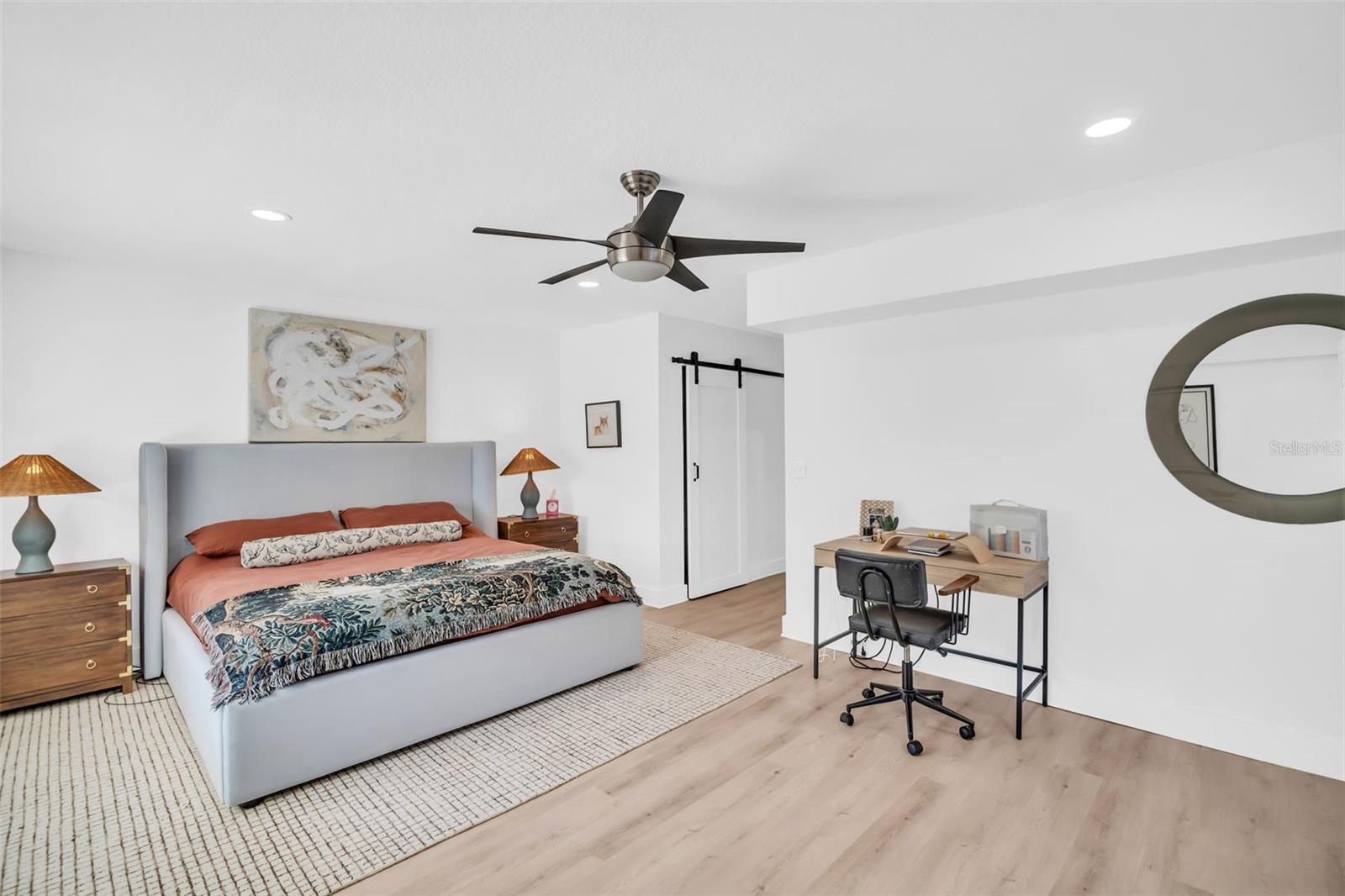 Image 19 of 40 For 218 49th Avenue N