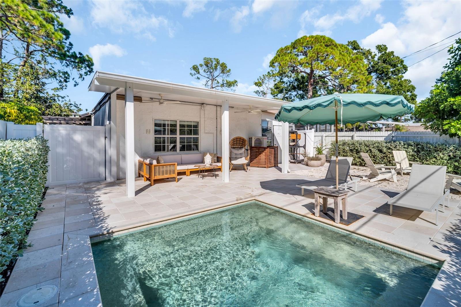 Image 35 of 40 For 218 49th Avenue N