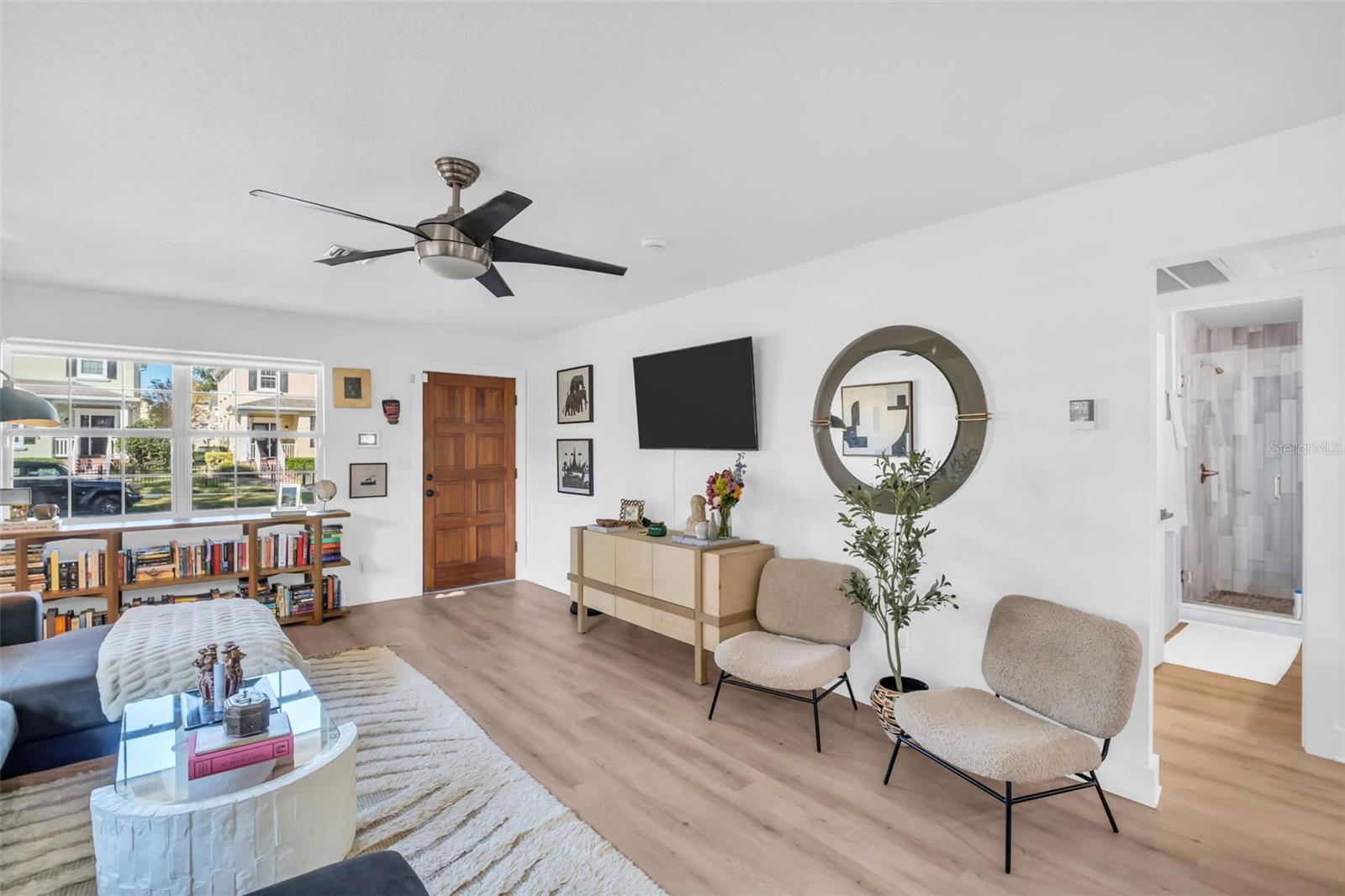 Image 7 of 40 For 218 49th Avenue N