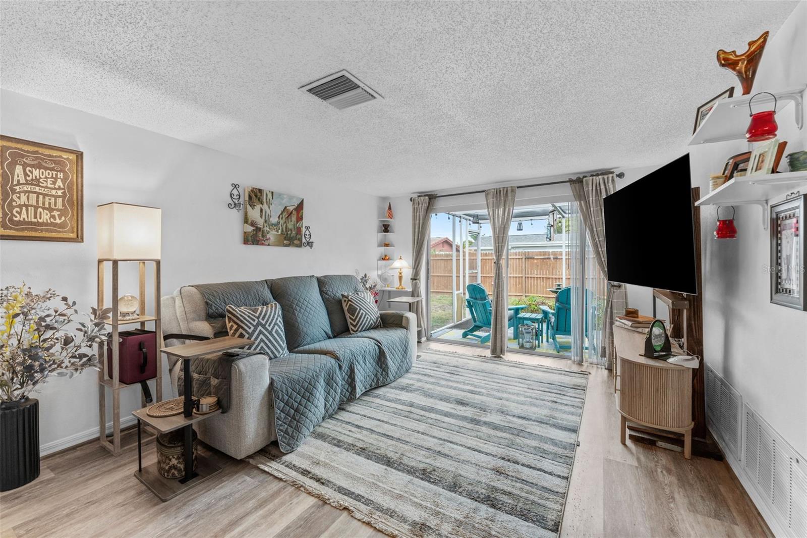 Image 10 of 38 For 4209 Stratfield Drive