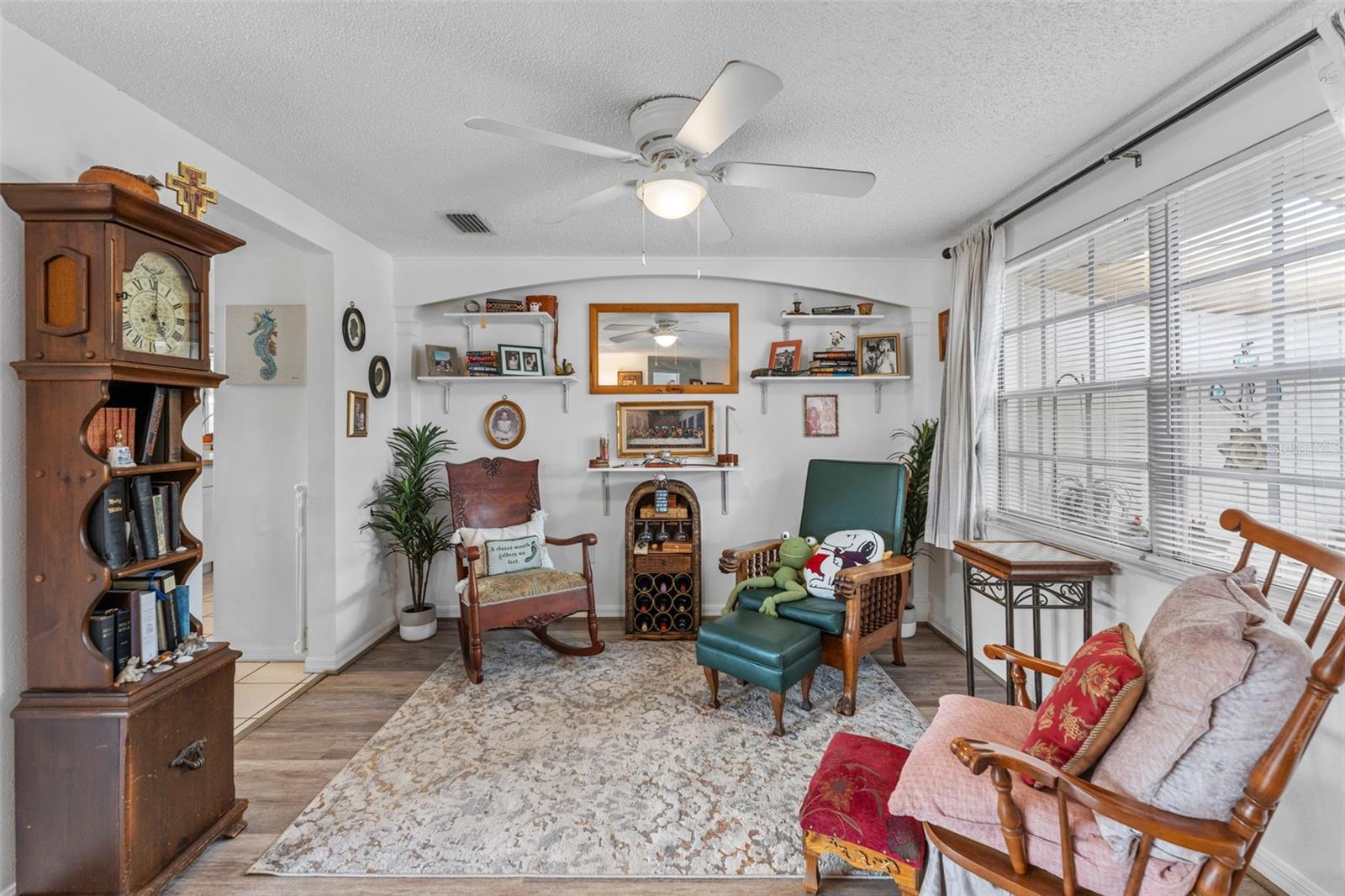 Image 12 of 38 For 4209 Stratfield Drive