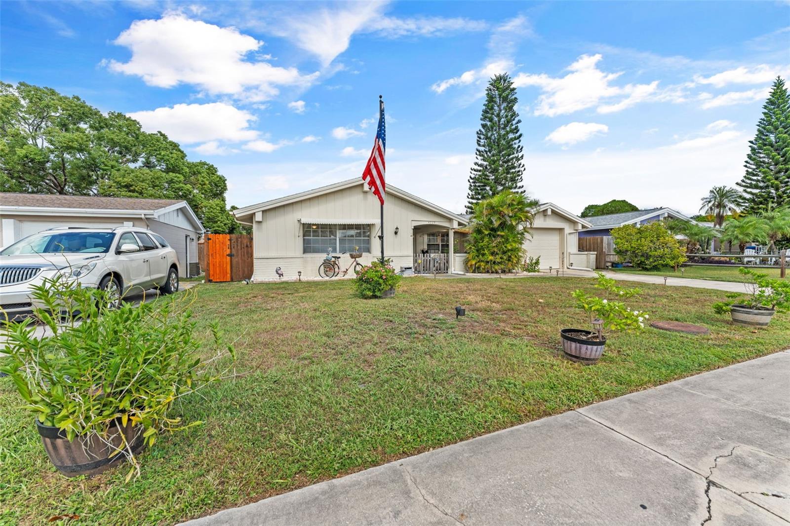 Image 3 of 38 For 4209 Stratfield Drive