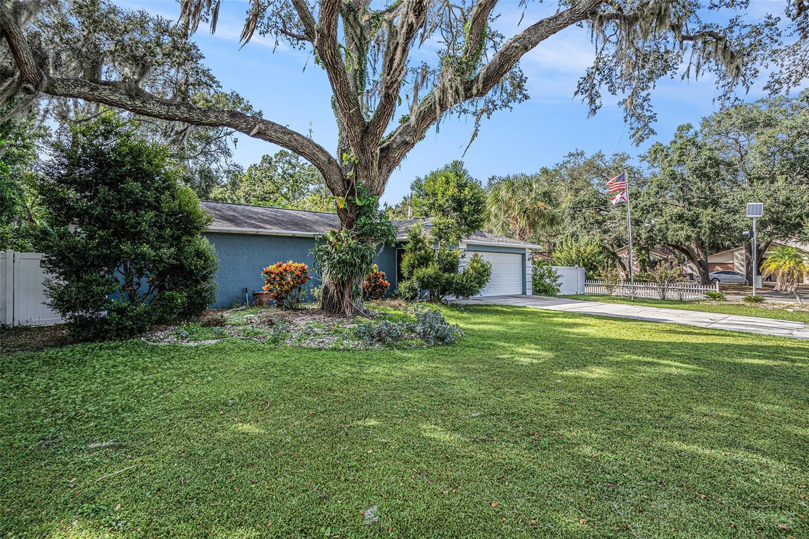 Image 3 of 30 For 10322 53rd Street