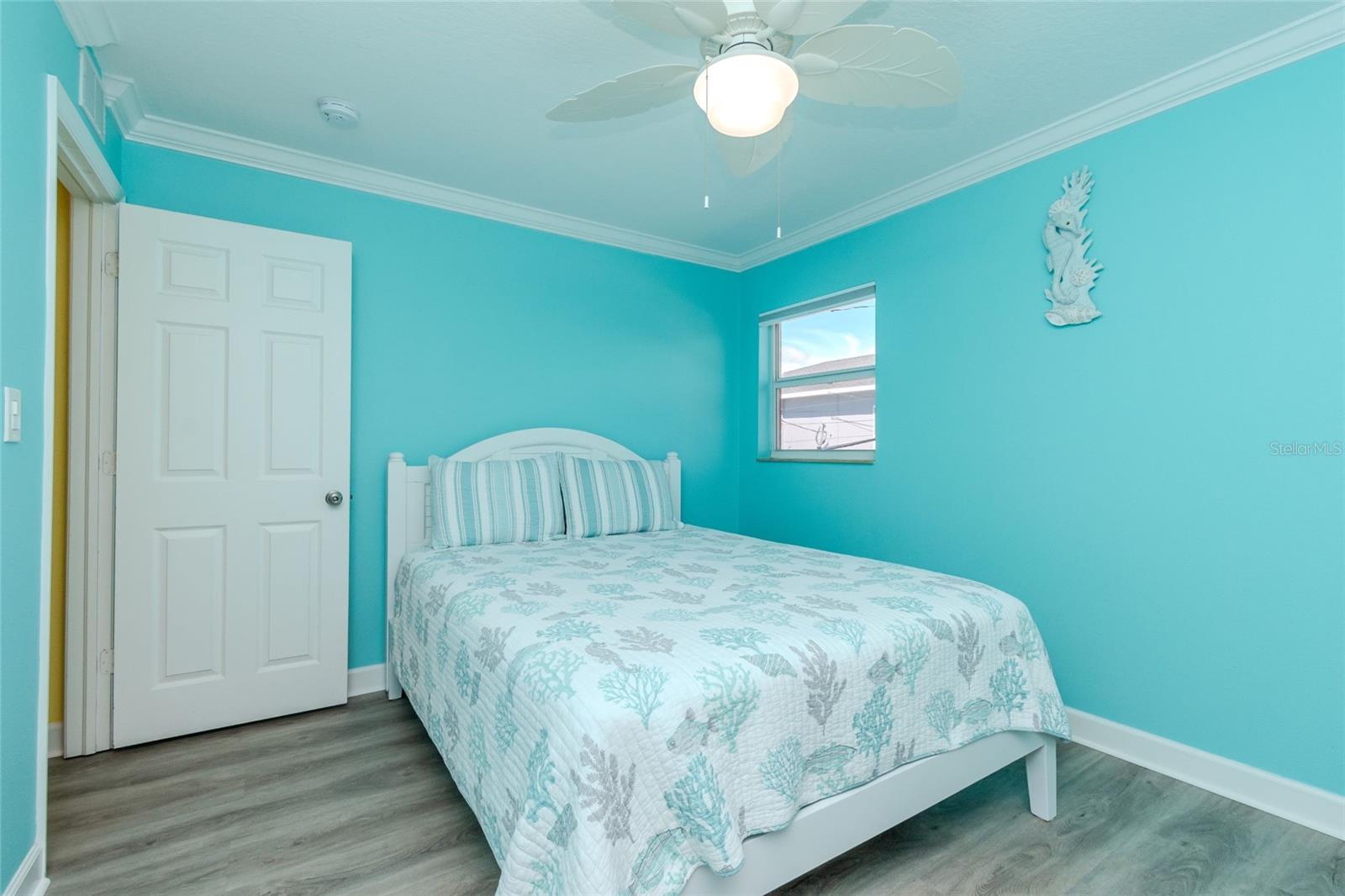 Image 8 of 24 For 5605 Shore Boulevard S B