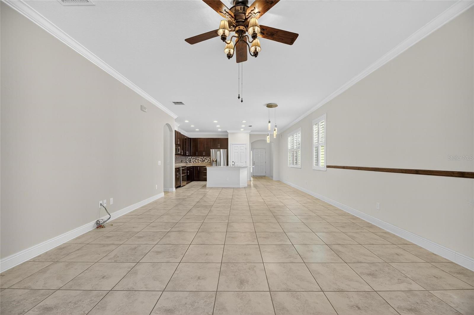 Image 14 of 57 For 11648 Palmetto Pine Street
