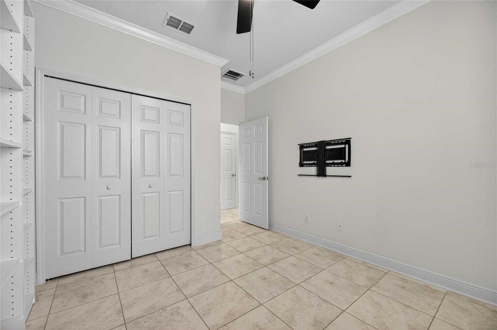 Image 27 of 57 For 11648 Palmetto Pine Street