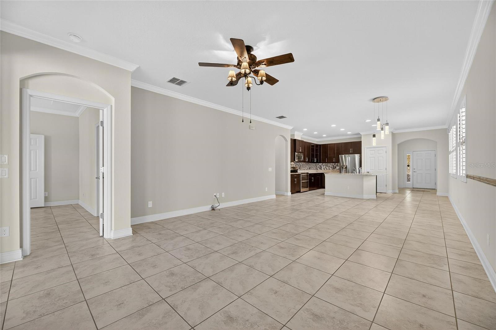 Image 37 of 57 For 11648 Palmetto Pine Street