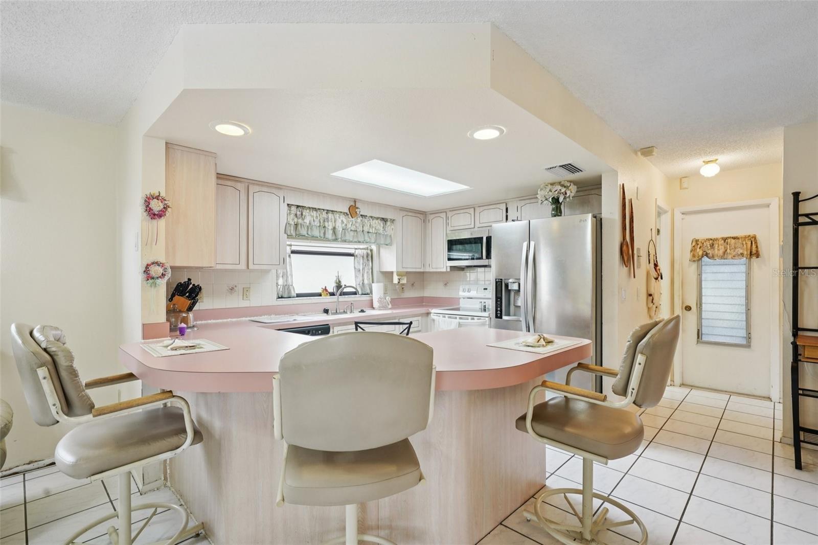 Image 23 of 53 For 14033 Pimberton Drive