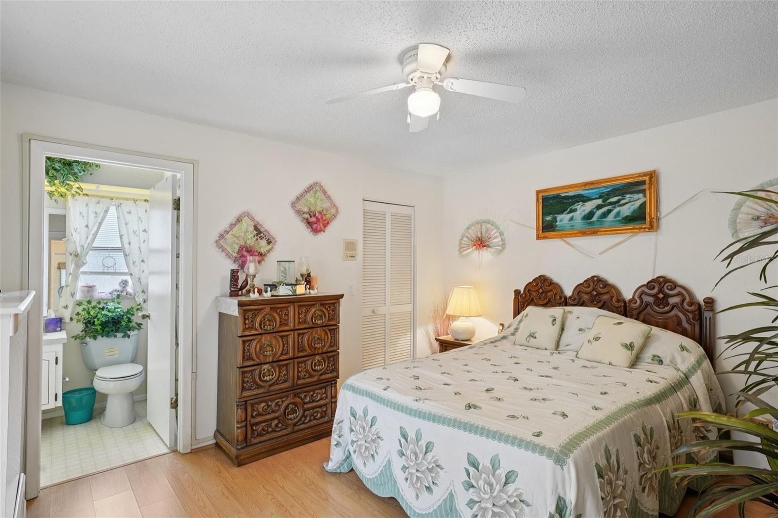 Image 31 of 53 For 14033 Pimberton Drive