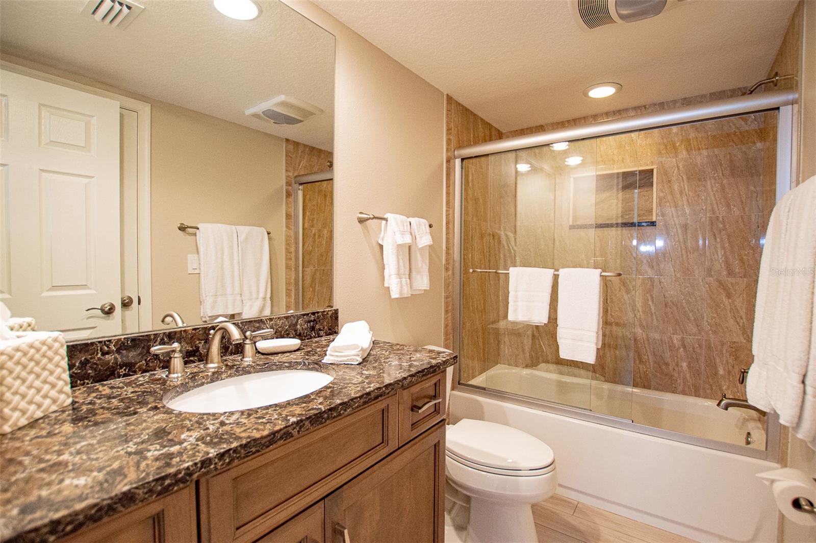 Image 18 of 25 For 29130 Bay Hollow Drive 3309