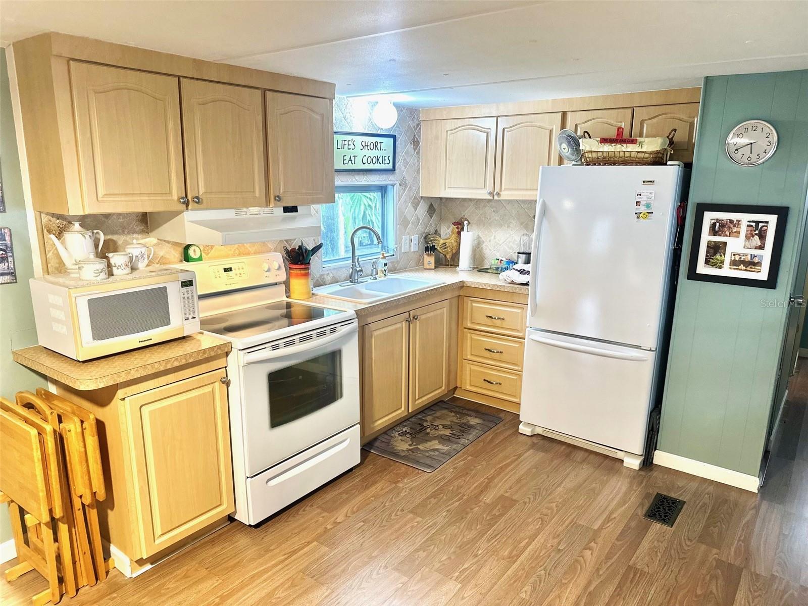 Image 3 of 17 For 9790 66th Street N 244