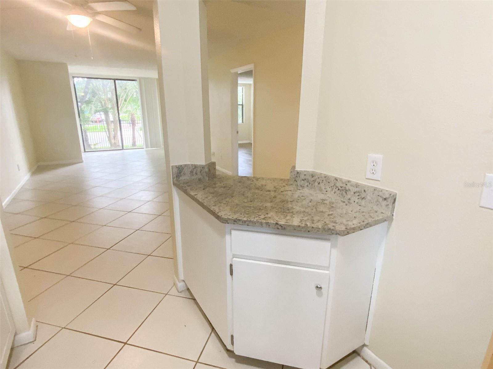 Image 8 of 39 For 2002 Blue Hawk Court 1714