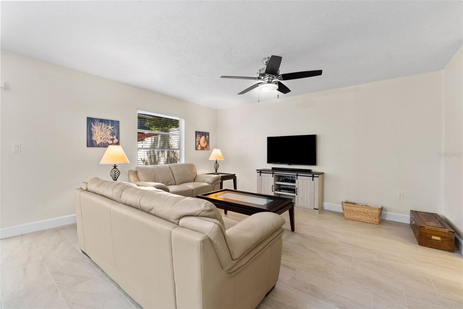 Image 10 of 39 For 2700 Bayshore Boulevard 3d