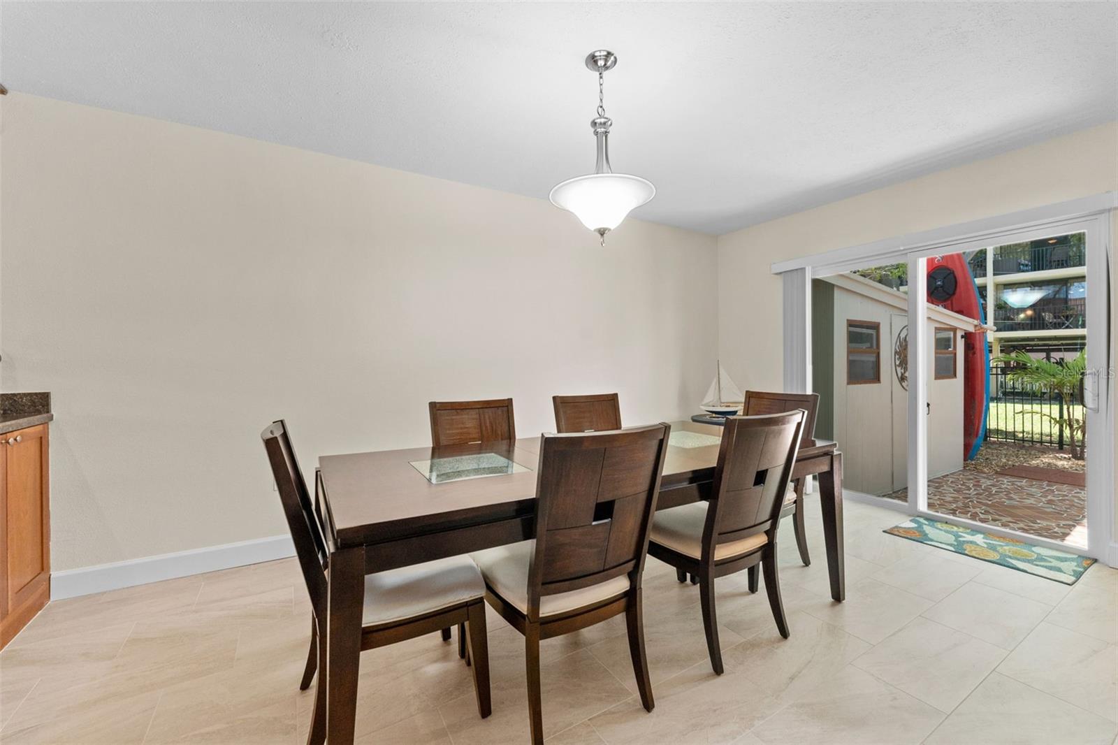 Image 11 of 39 For 2700 Bayshore Boulevard 3d