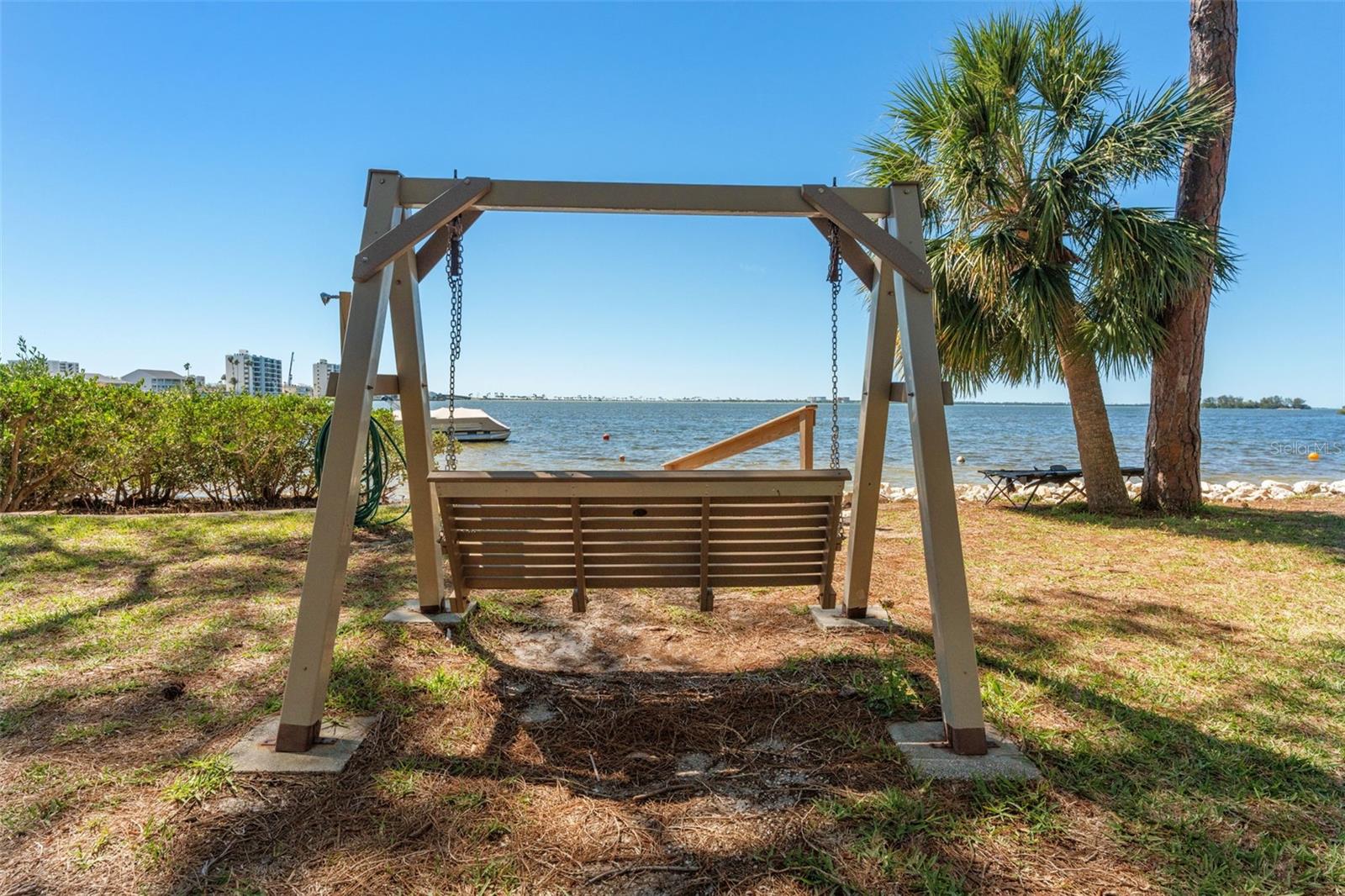 Image 24 of 39 For 2700 Bayshore Boulevard 3d
