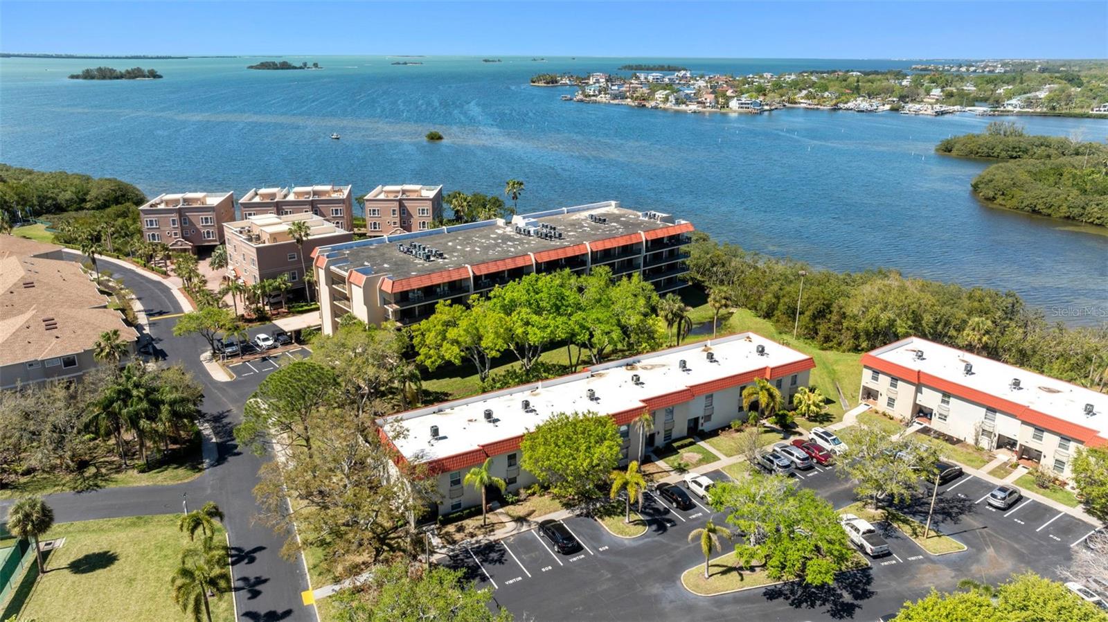 Image 33 of 39 For 2700 Bayshore Boulevard 3d