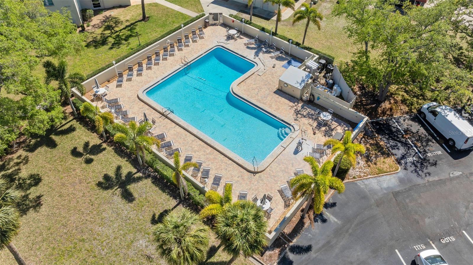 Image 34 of 39 For 2700 Bayshore Boulevard 3d