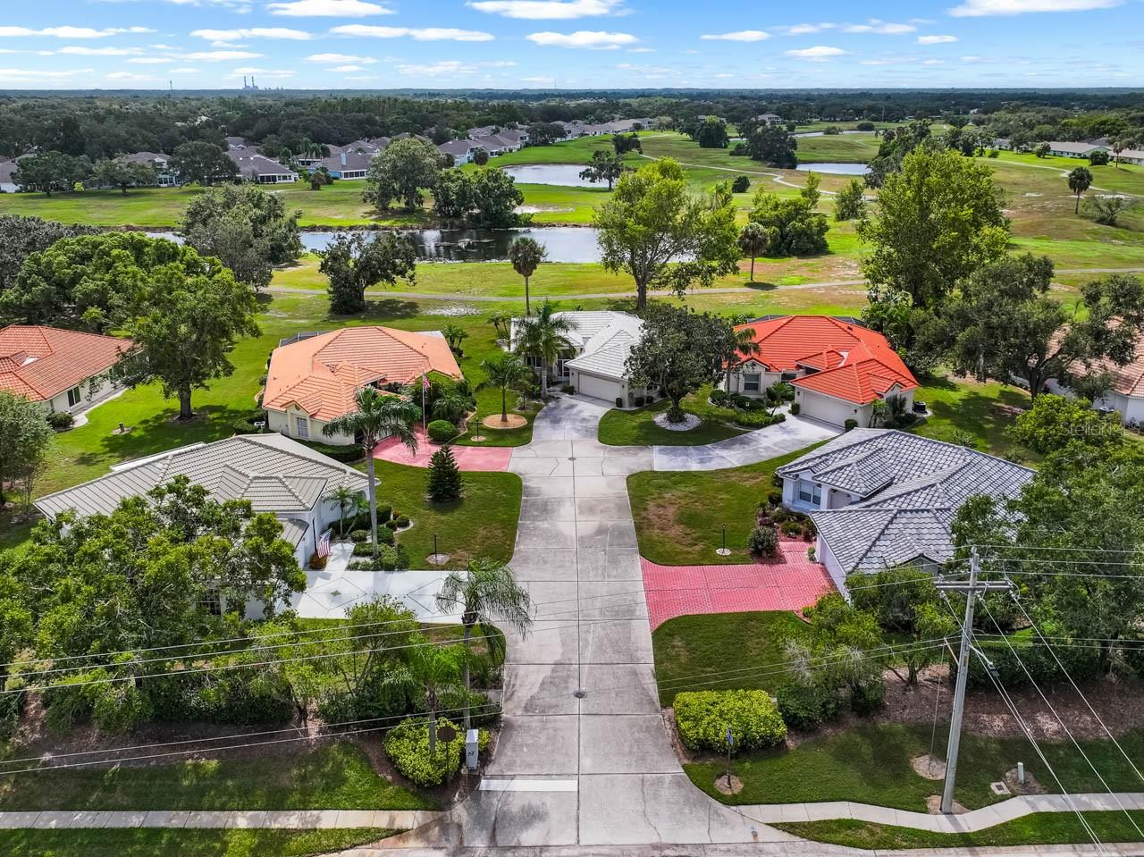 Image 35 of 50 For 930 Kings Boulevard 930