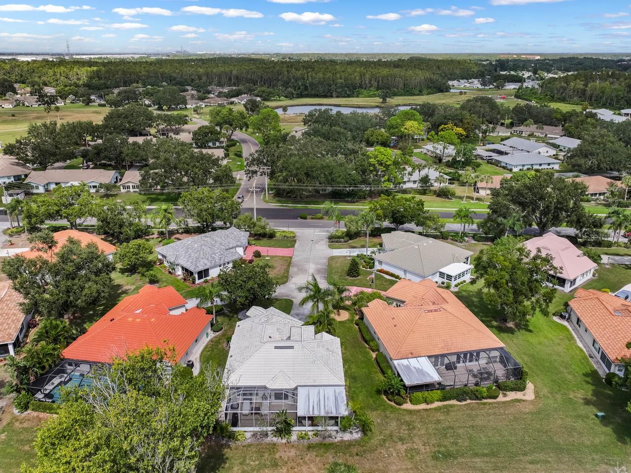 Image 38 of 50 For 930 Kings Boulevard 930