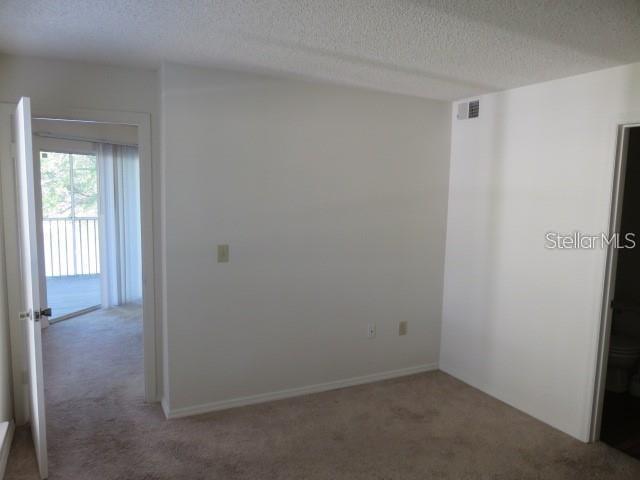 Image 8 of 18 For 4115 Chatham Oak Court 211