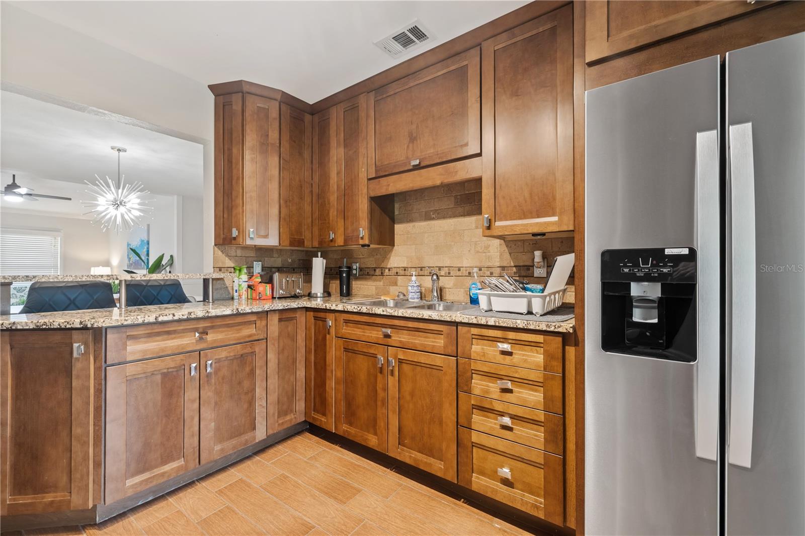 Image 13 of 30 For 6914 Lynn Avenue