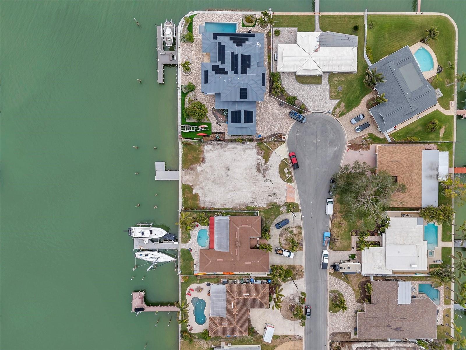 Image 15 of 18 For 11655 4th Street E