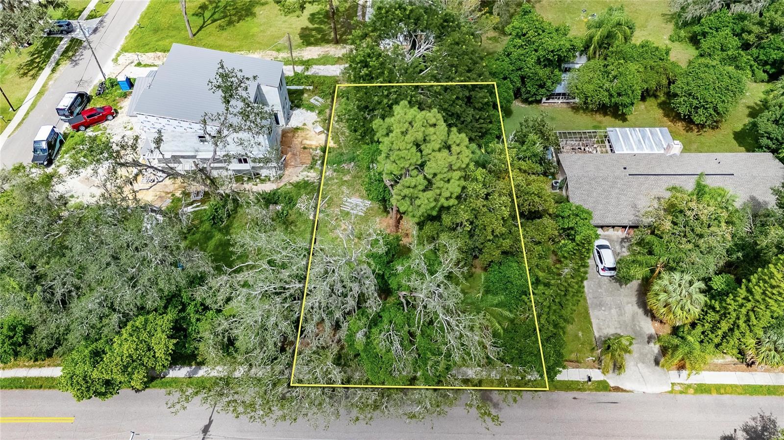 Image 6 of 16 For 5204 131st Avenue