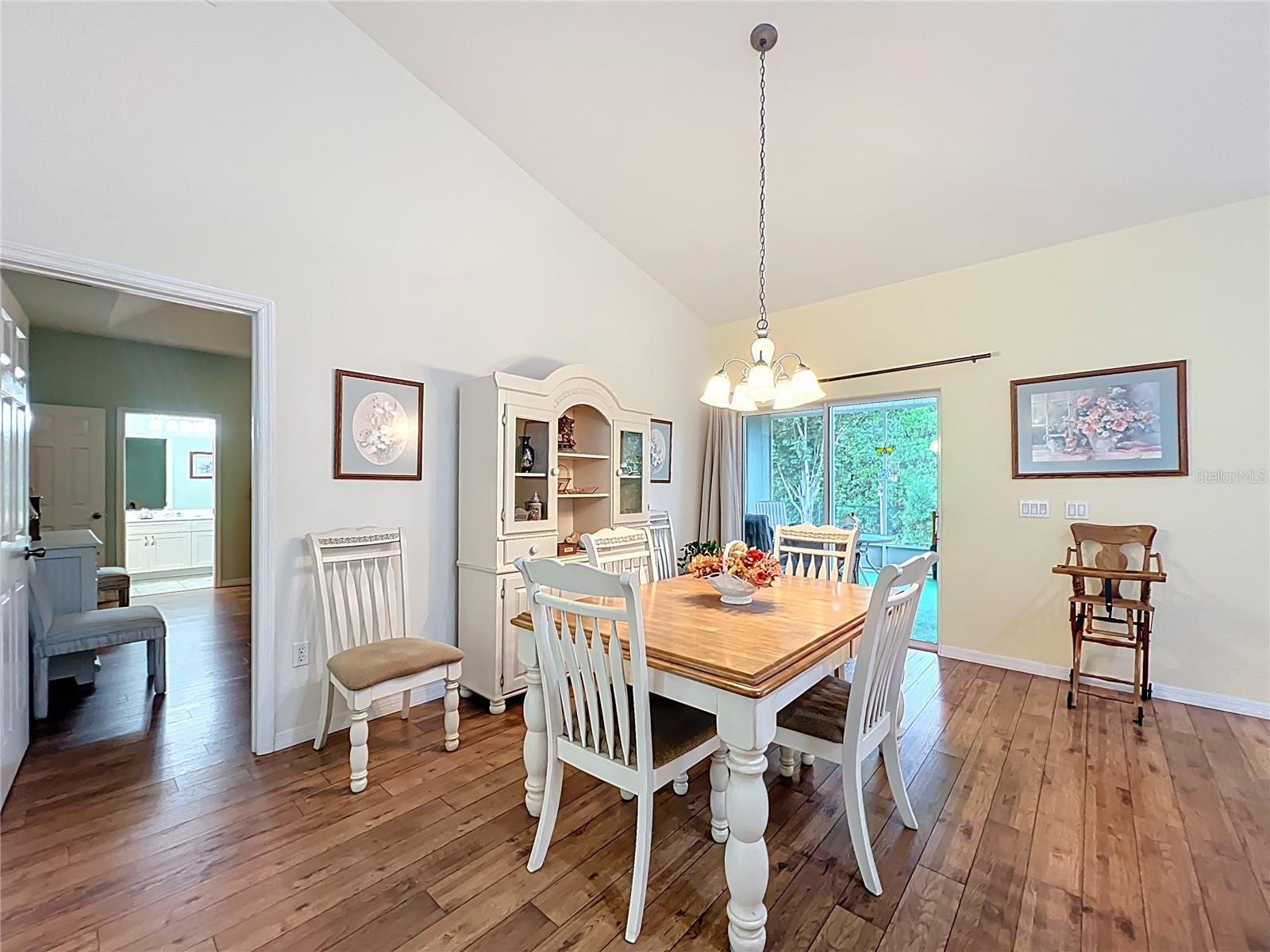 Image 13 of 61 For 9540 54 Court