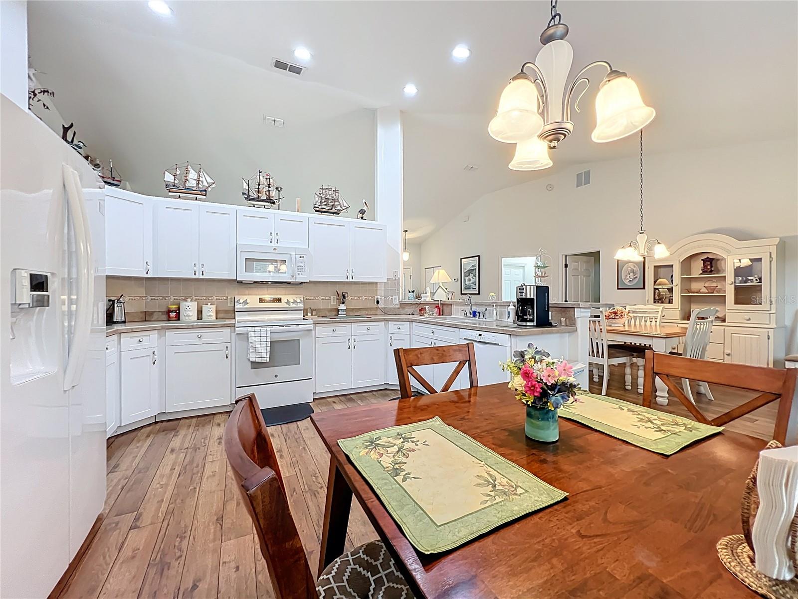 Image 20 of 61 For 9540 54 Court