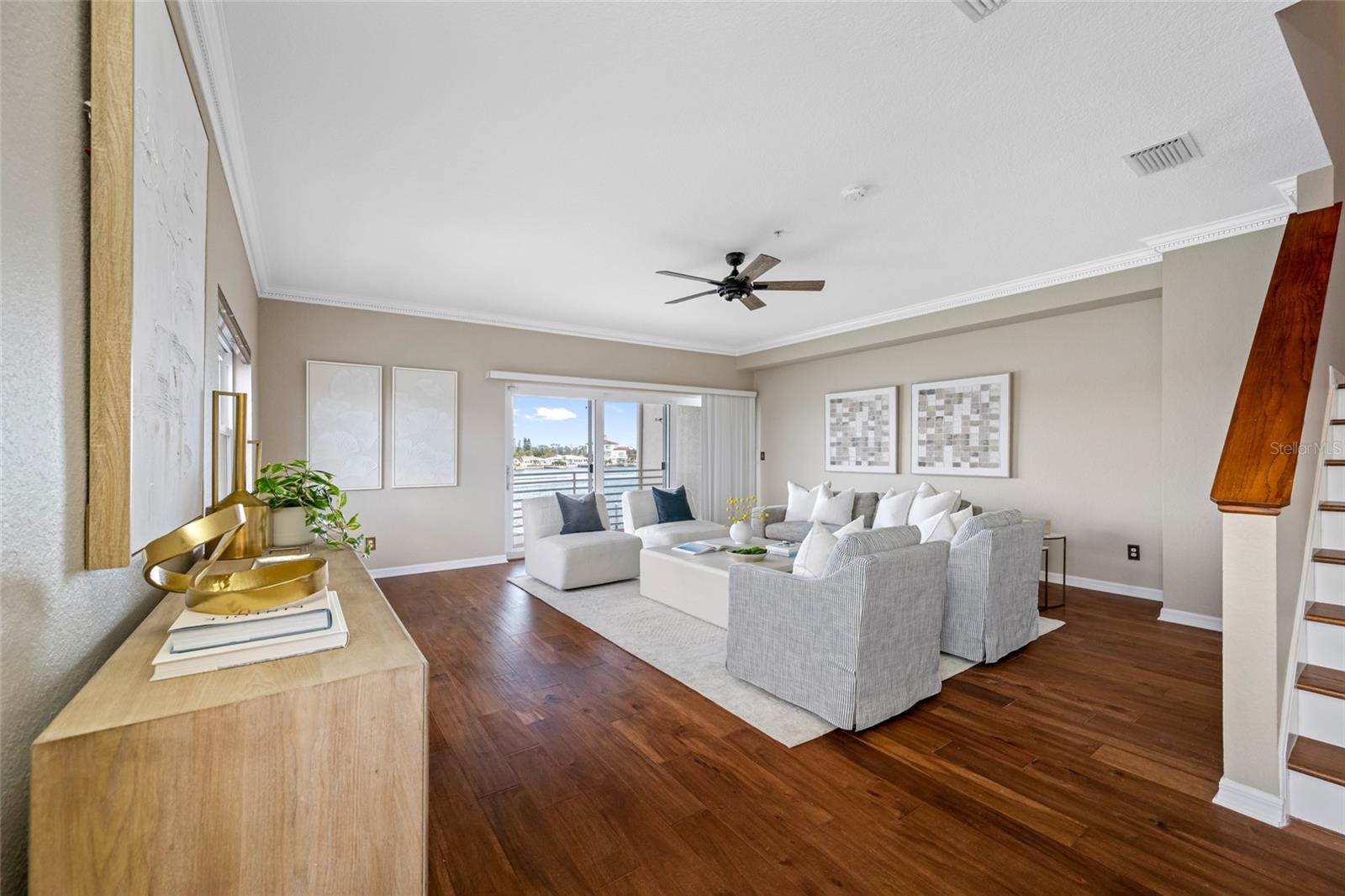 Image 11 of 41 For 8575 Sunset Court