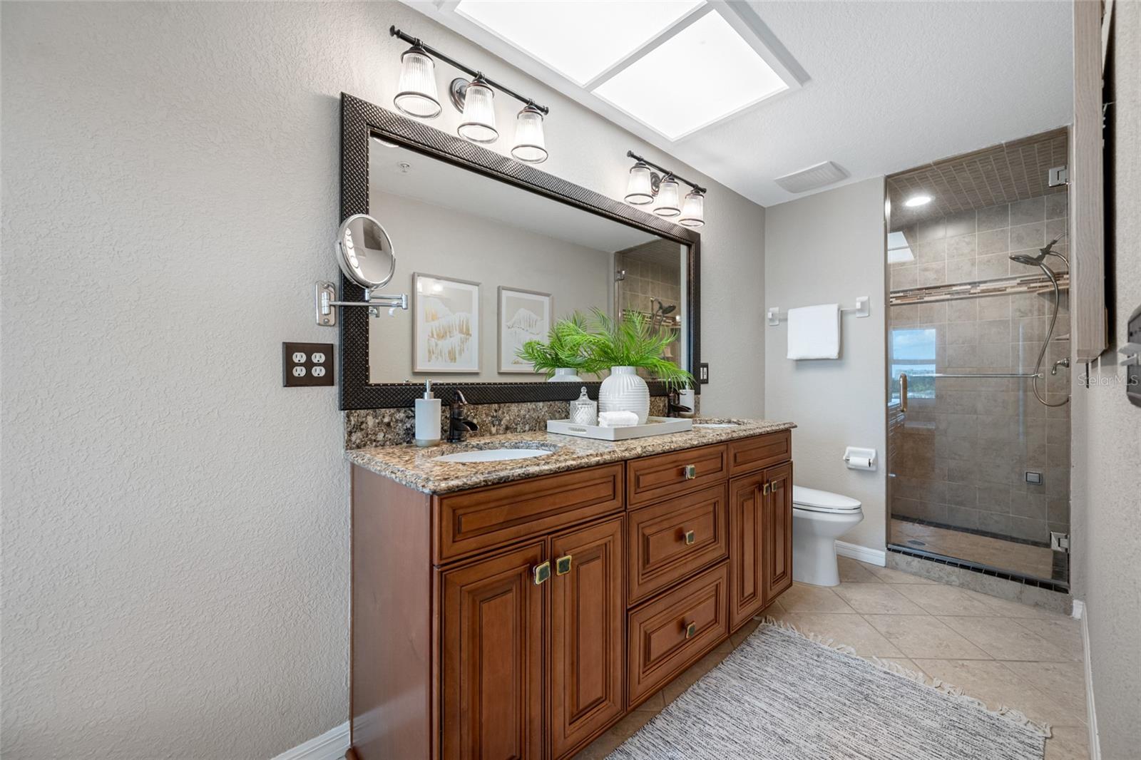 Image 31 of 41 For 8575 Sunset Court