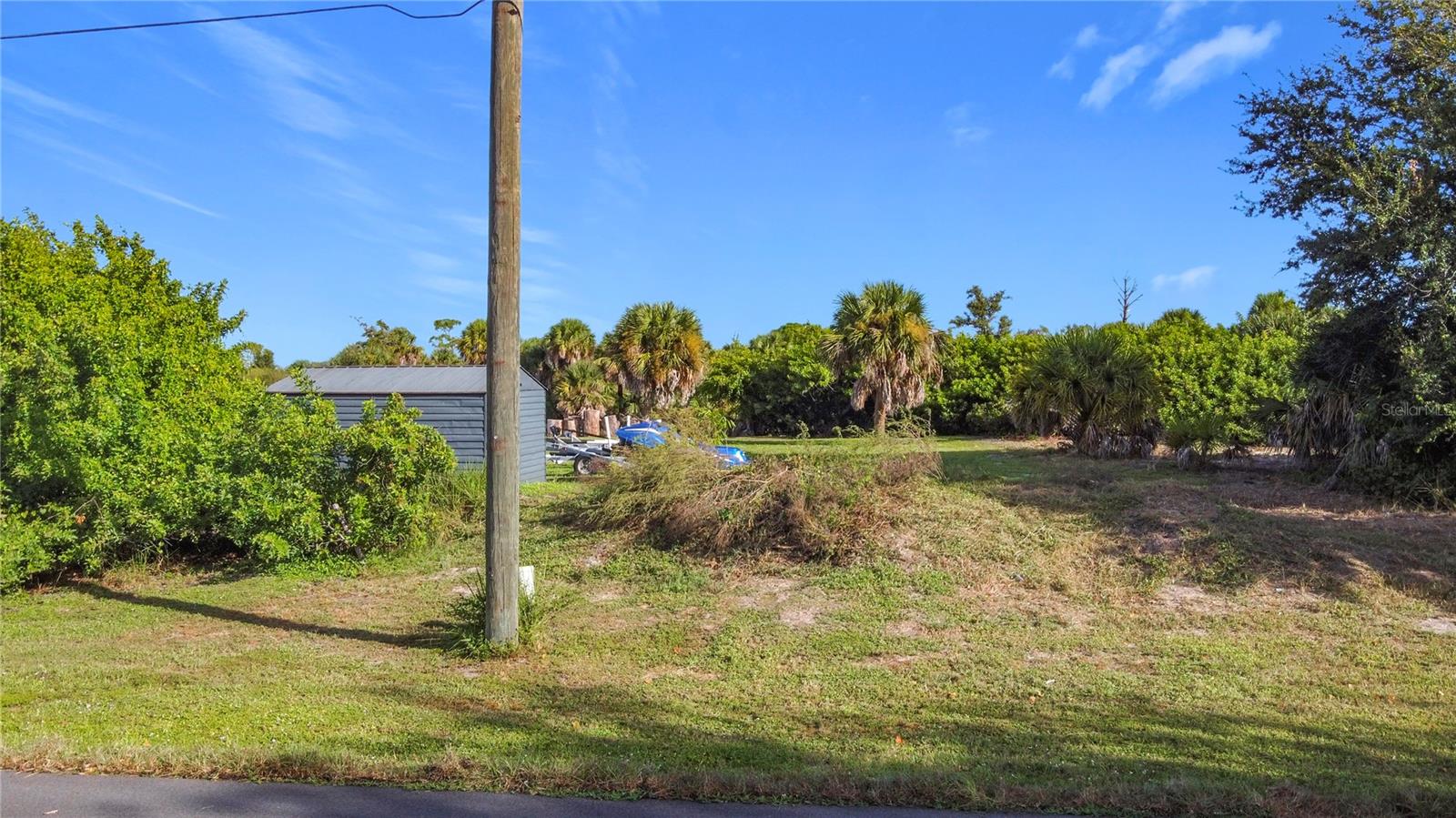 Image 15 of 35 For 11024 Euler Avenue