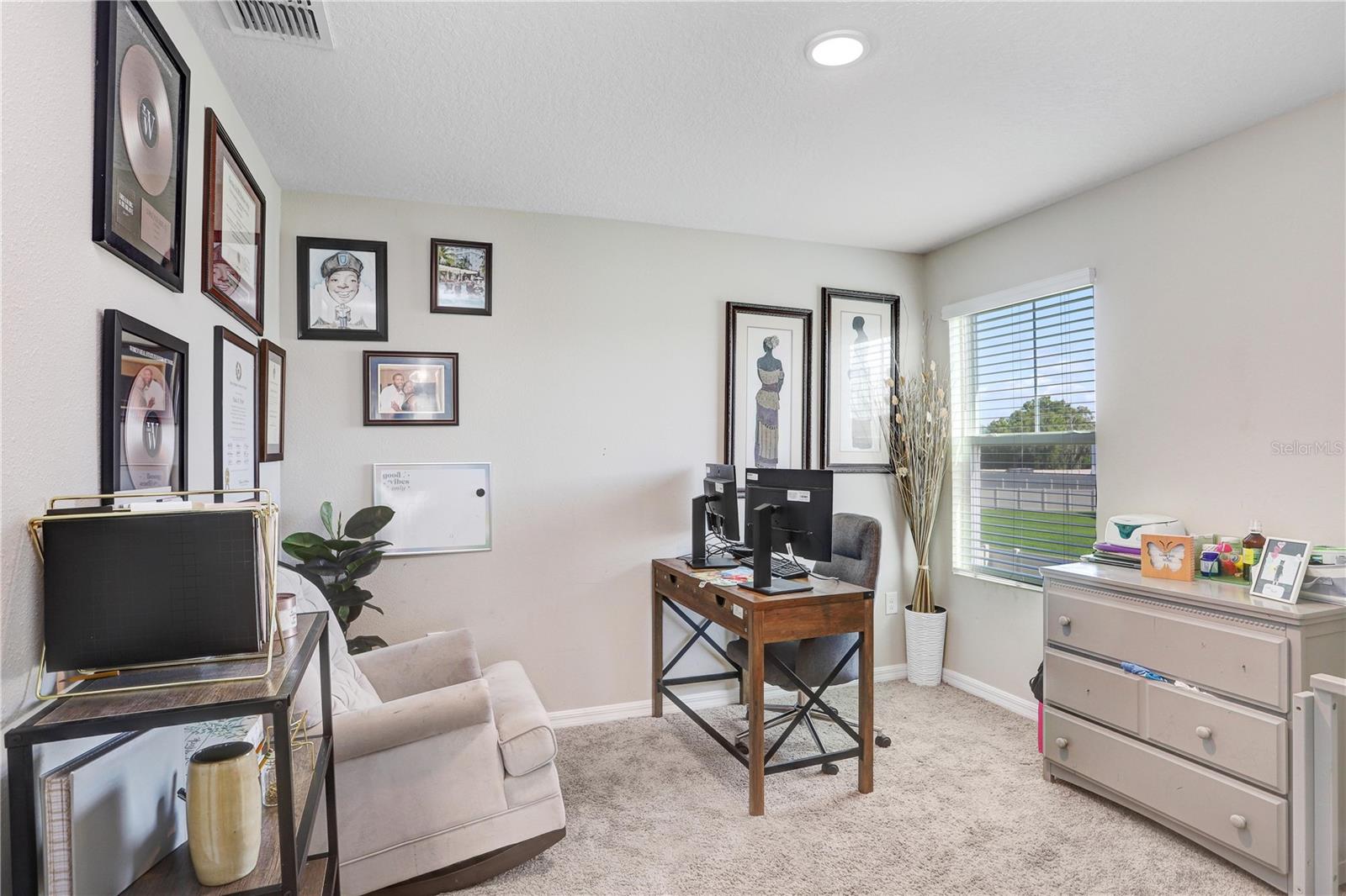 Image 21 of 31 For 7704 Twin Leaf Terrace