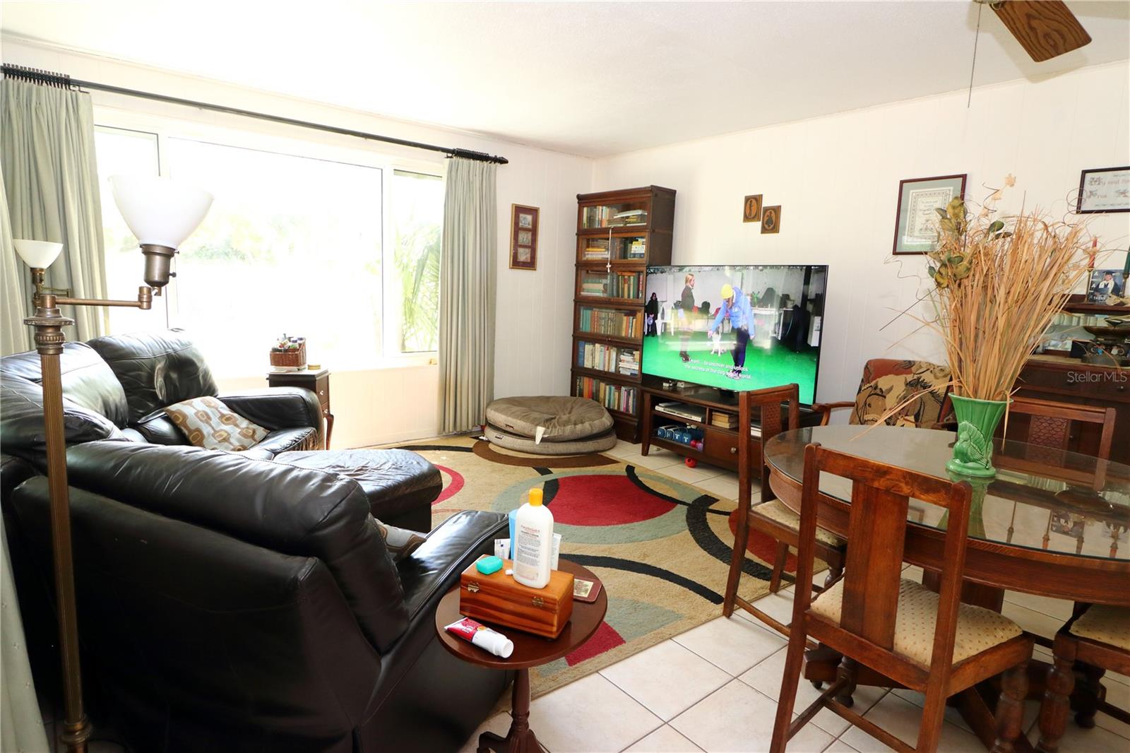 Image 8 of 16 For 1467 Jacaranda Circle N
