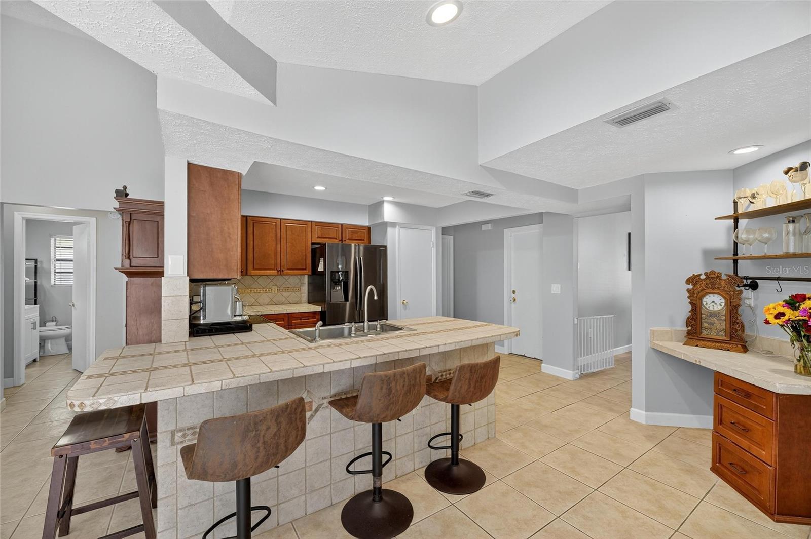 Image 14 of 47 For 15026 Rocky Ledge Drive