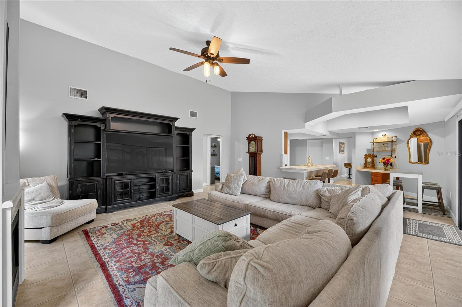 Image 21 of 47 For 15026 Rocky Ledge Drive