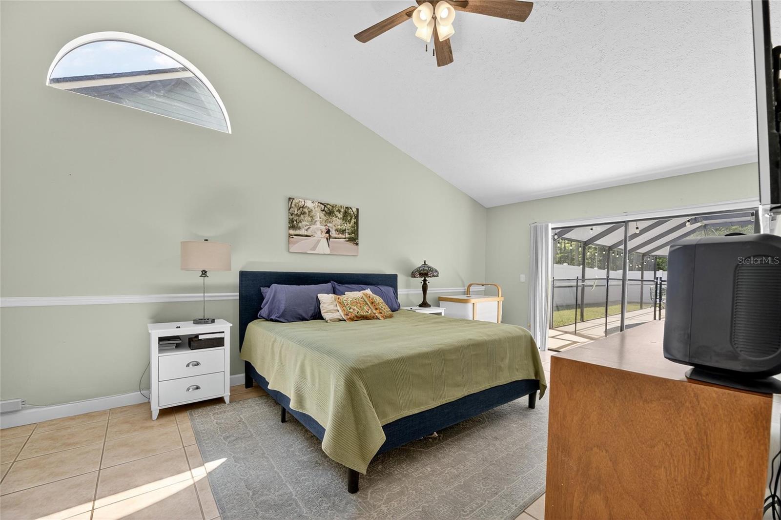 Image 22 of 47 For 15026 Rocky Ledge Drive