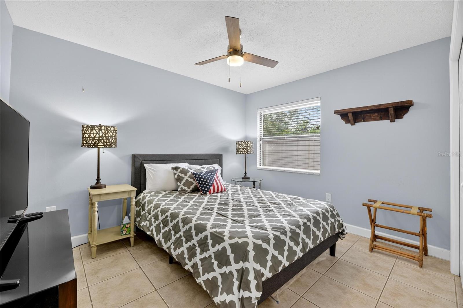 Image 30 of 47 For 15026 Rocky Ledge Drive