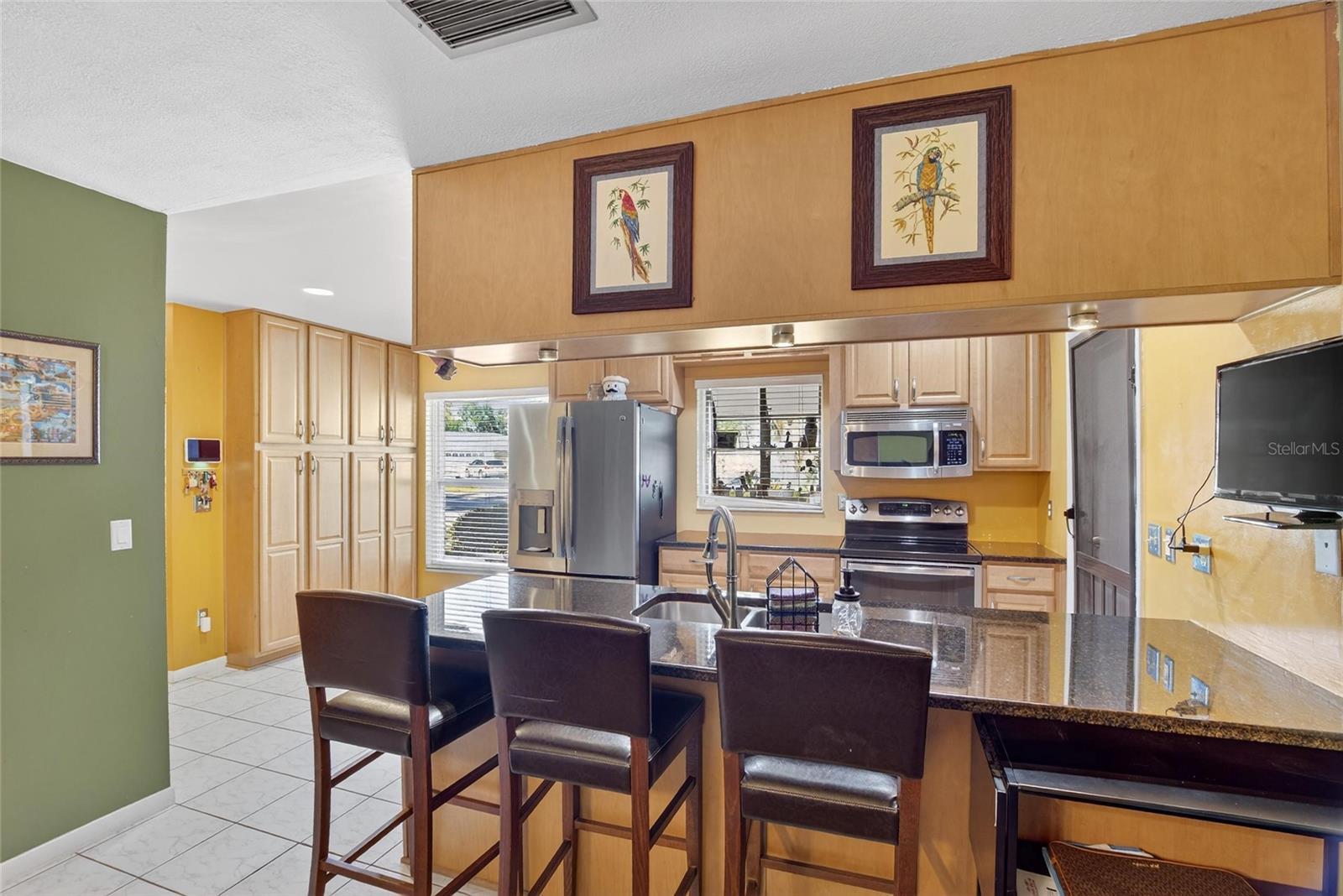 Image 10 of 47 For 508 Sovereign Court